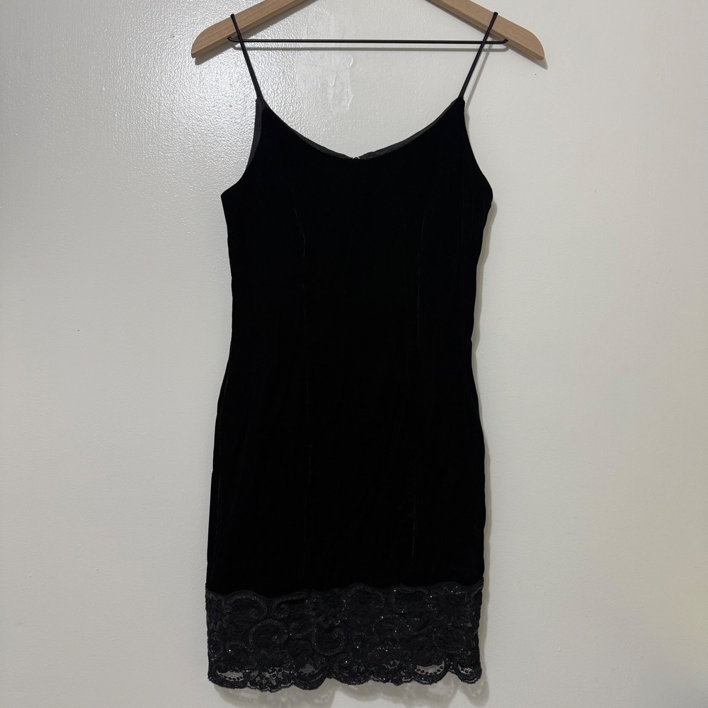 VTG 90s Rampage Black Velvet Goth Slip Dress Glitter Lace Scalloped Mini XS 3